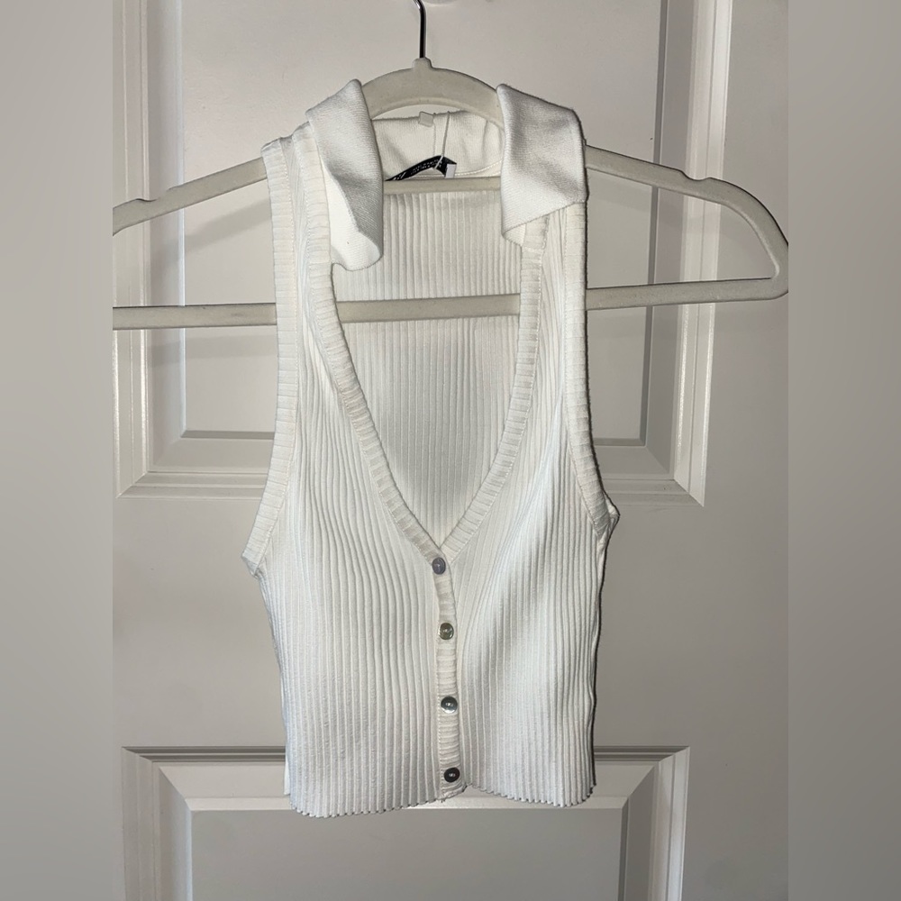 White Zara V-Neck ribbed Top | Size S | New with Tags